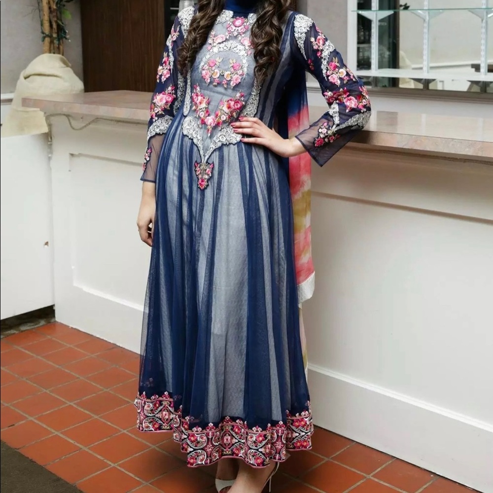 Thread and Motif